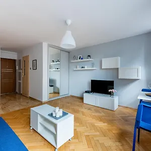 sleepwithus-sliska-10-apartment.warsawhotelspoland.com/